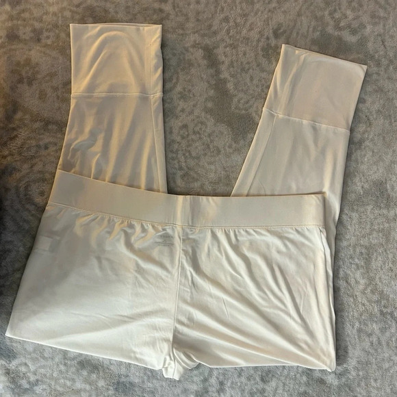 Lands’ End Base Layer Leggings - Picture 4 of 6